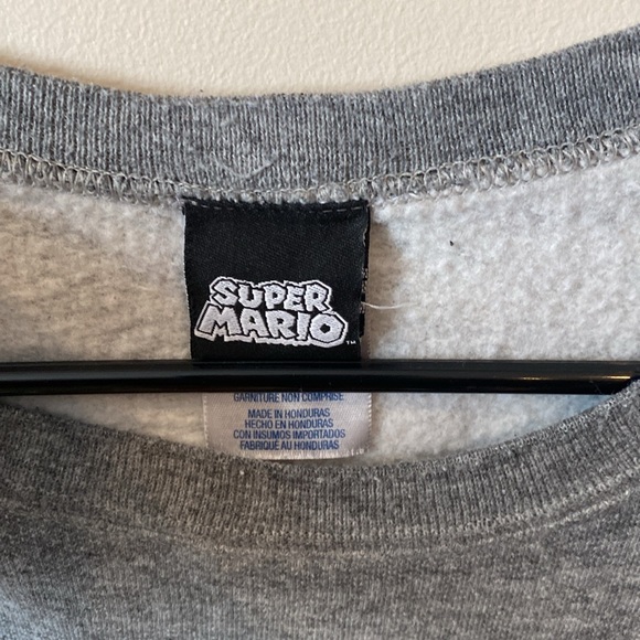 Super Mario Mushroom Sweatshirt - Picture 2 of 6